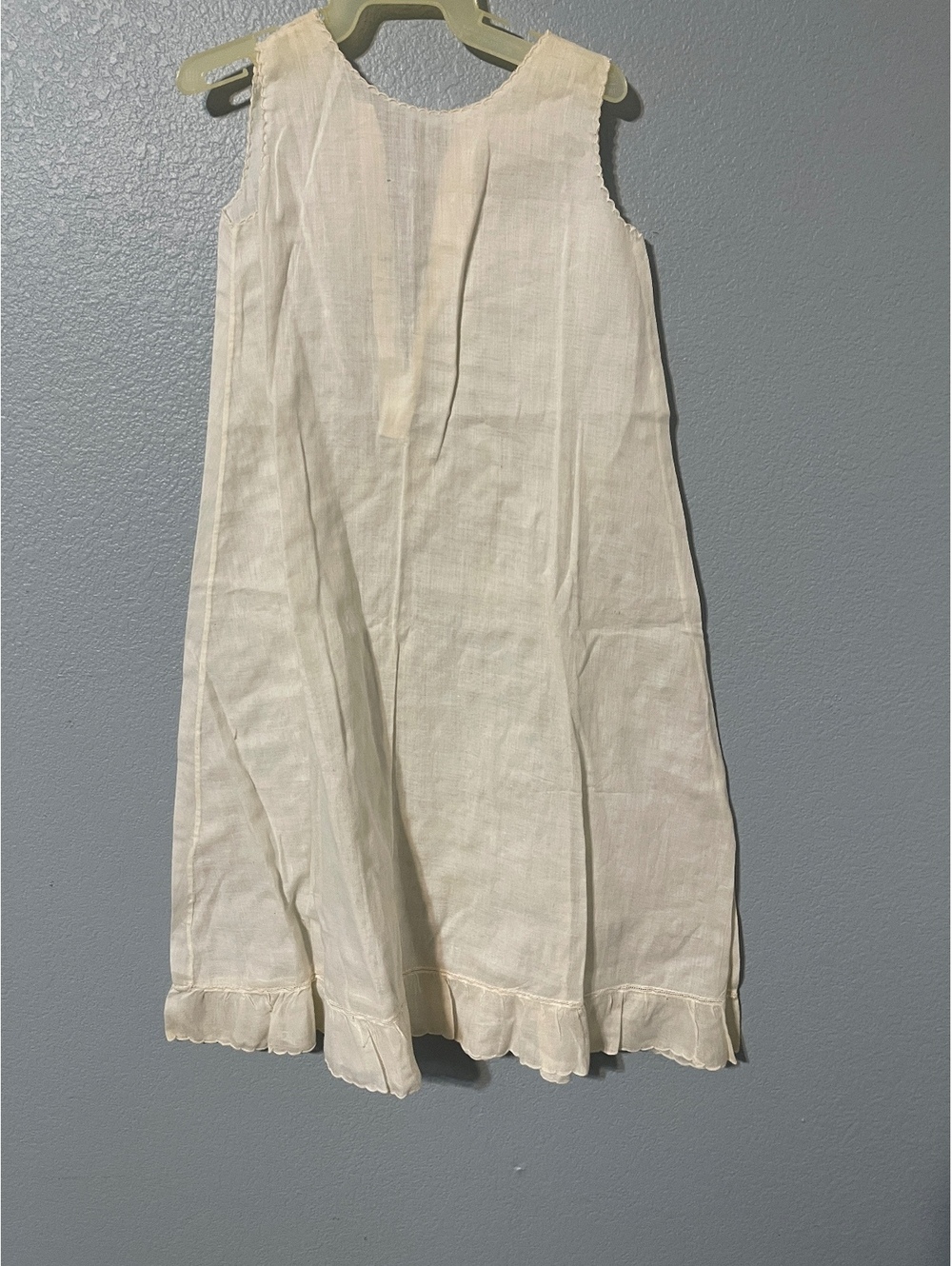 Antique Baby Gown Ivory Ruffle Lace Victorian Edwardian Christening No buttons